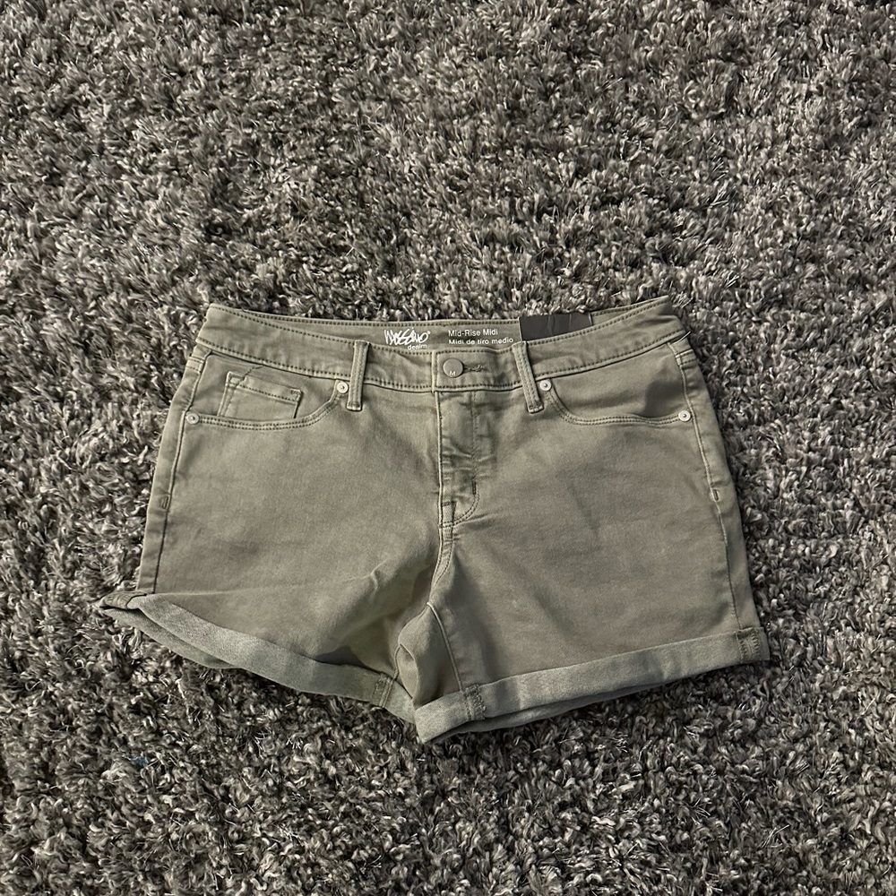 Never worn green shorts!
